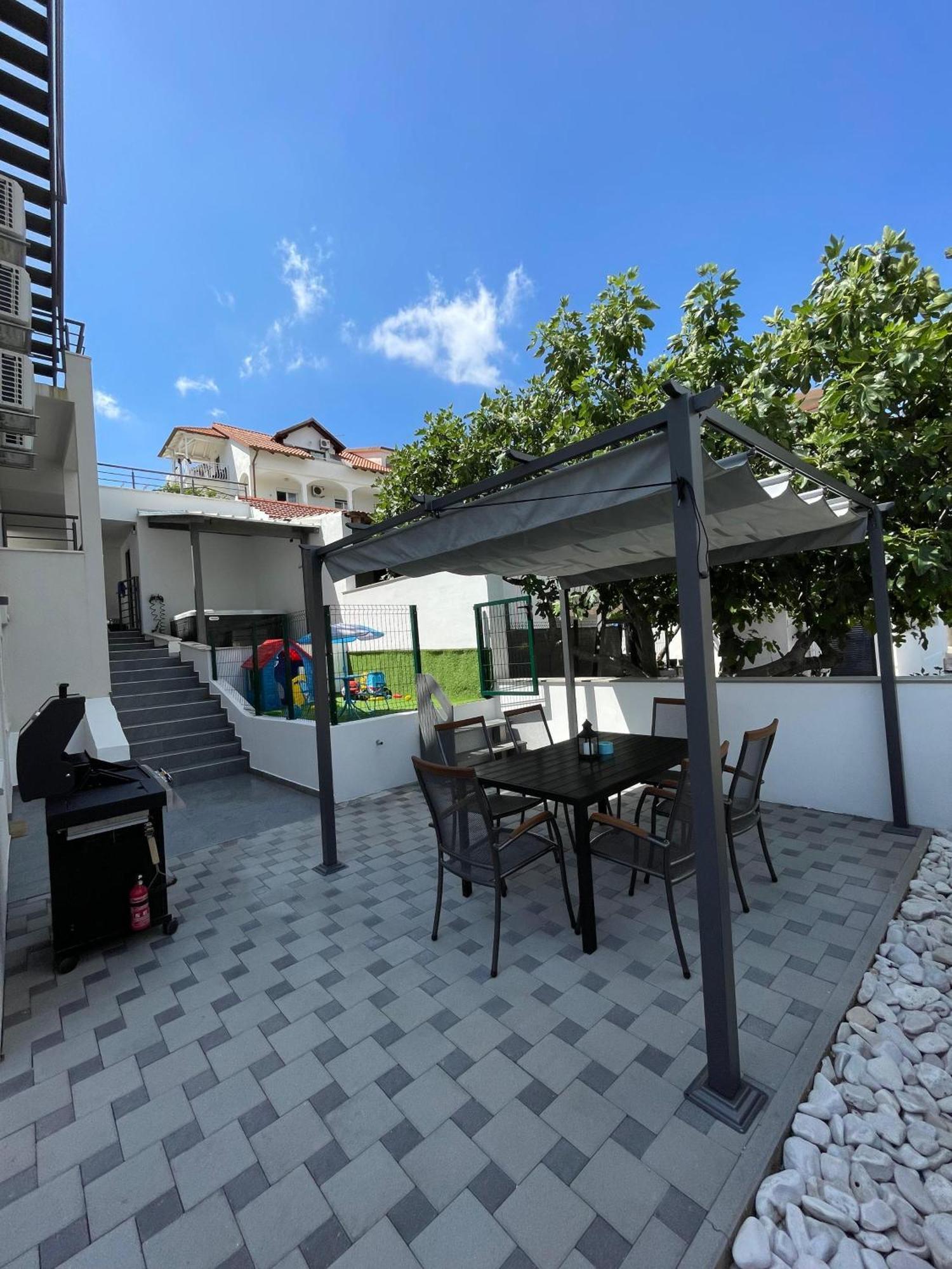 Delux Apartment Eva Trogir Exterior foto